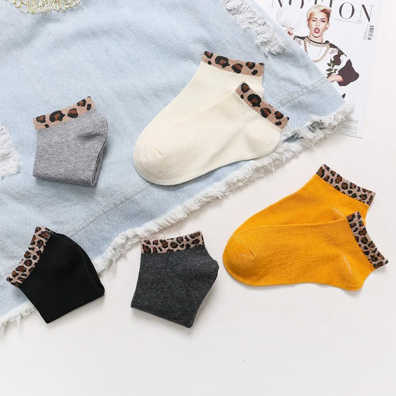 Women's Retro Leopard Print Socks Fashion Female Cotton Blends Street Popular Stripe Leopard Short Socks For All Seasons
