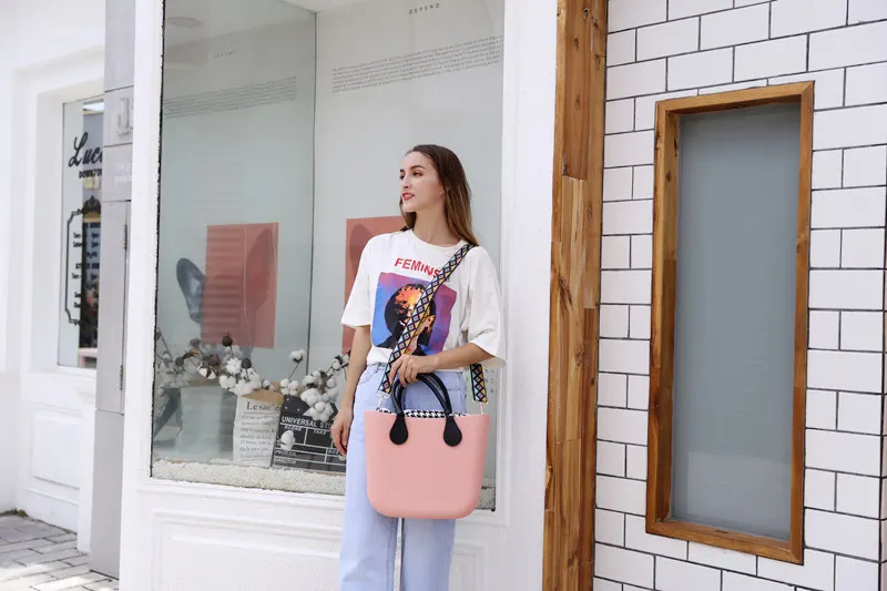 O1CN018EDMRu1ByS5snepny_!!2200712070014