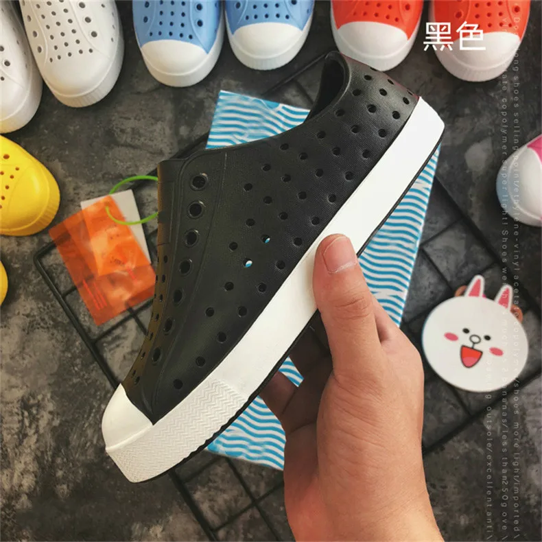 Skup 2019 nowych dzieci Nativ galaretki buty letnie Croc buty Scarpe dla dzieci buty ogrodowe chłopcy i dziewczęta plaża Hollow pcv klapki drewniaki