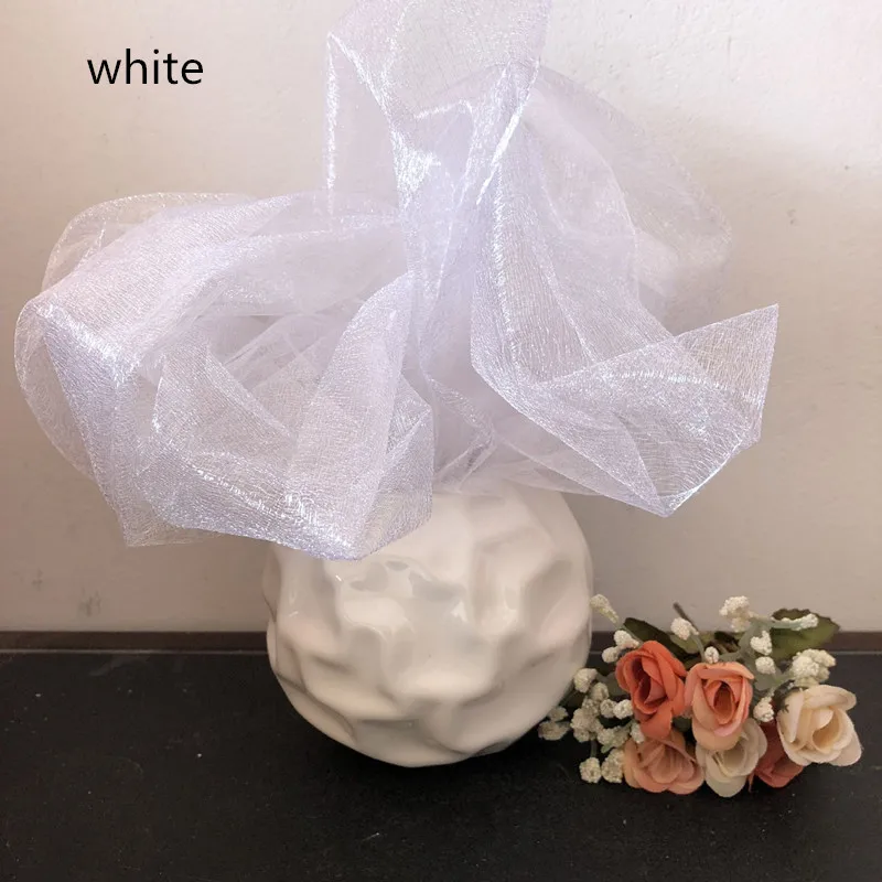 9889024717_1557407845