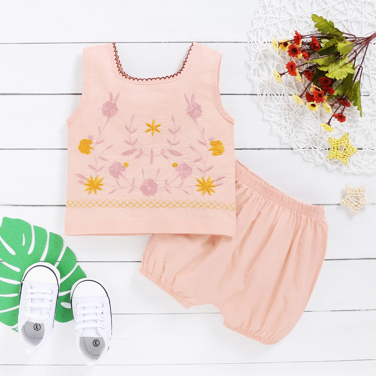 

Newborn Toddler Girl Flowers Vest Tops Shorts Summer Baby Sport Clothes Set
