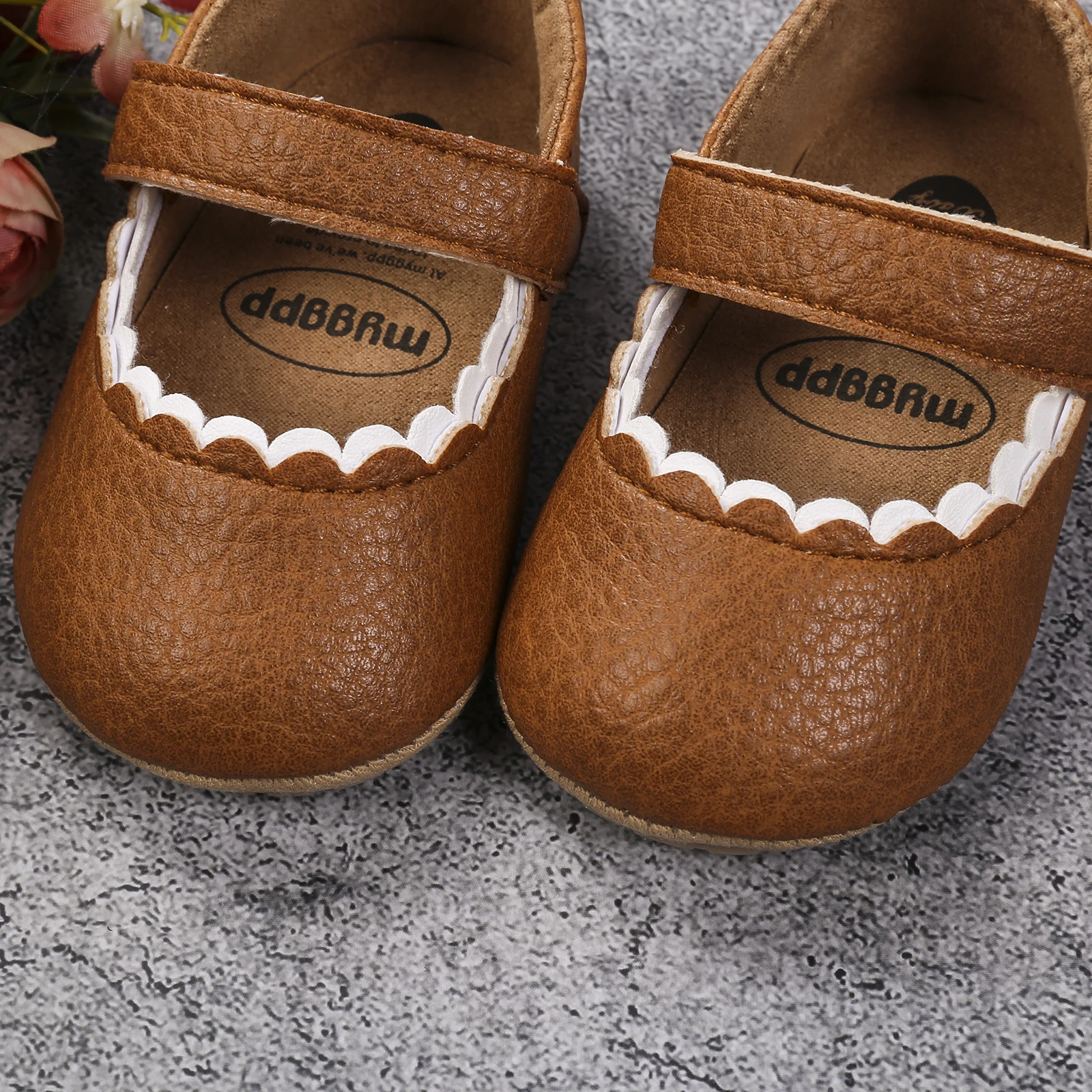 Baby Shoes 0-18M Newborn Toddler Prewalker Loop Princess Shoes Convenient Wear And Take Off Wear-Resistant Soft Shoes