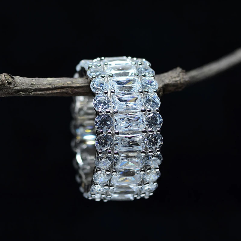 12476279345_1676156516