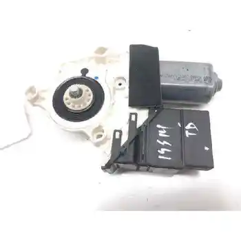 

5P0839401 WINDOW MOTOR REAR LEFT SEAT TOLEDO (5P2)