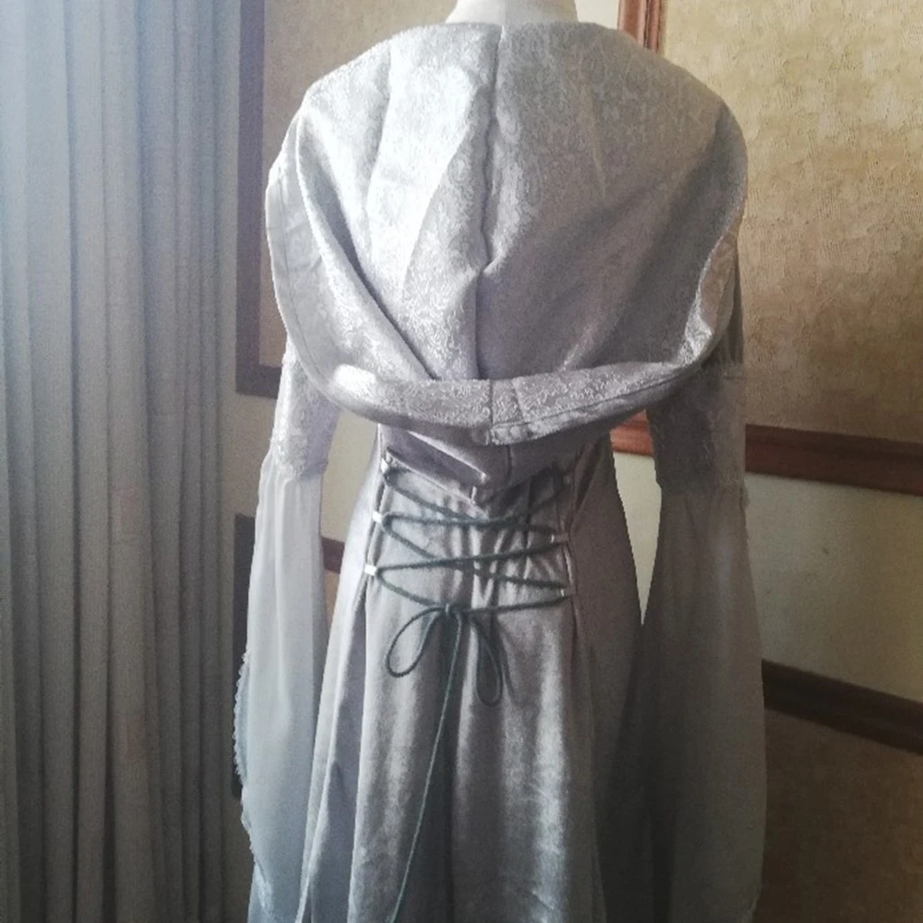 FREE OSTRICH Medieval Dress Gown Robe Palace Princess Dress Adults Vintage Evening Hooded Long Sexy Party Halloween Costume 1014