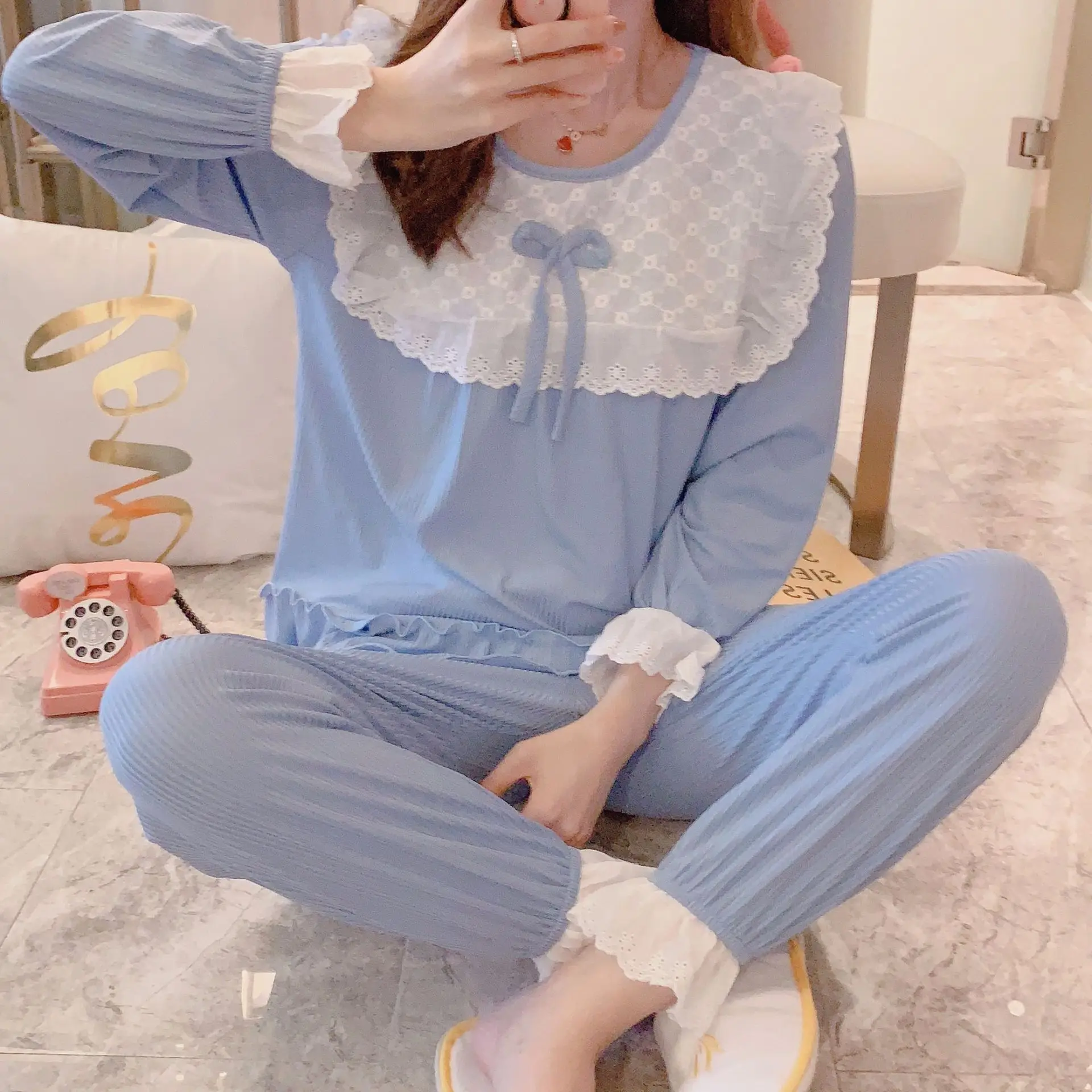 

001 # Large Lace Bow Pullover FN Long Sleeve Korean-style Sweet Pajamas Tracksuit Piece Series