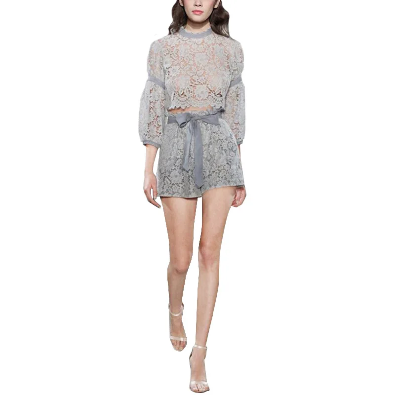 Sexy Solid Top en Broek 2 Stuks Set Vrouwen Losse Lange Mouwen Kant Top en Shorts Sets Casual Vrouwen 2 stuks Set Sexy Solid Top en Broek 2 Stuks Set Vrouwen Losse Lange Mouwen Kant Top en Shorts Sets Casual Vrouwen 2 stuks Set