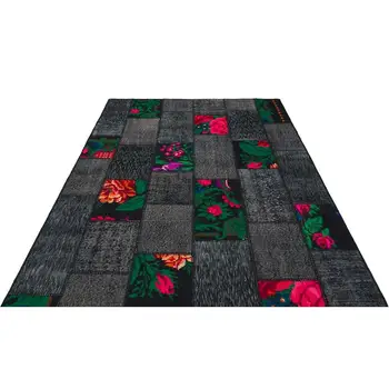 

Black Patchwork Carpet Rose Design Handmade Carpet hhp117