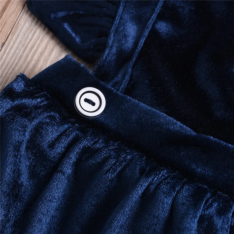 10529197680_975849922