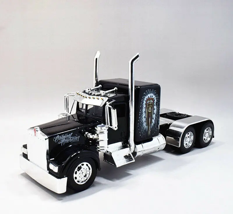 Ray 1:32 Kenworth W900 полу литая под давлением игрушечная модель грузовика новая без коробки - Цвет: Черный