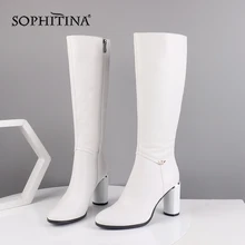 SOPHITINA/зимние женские сапоги; модные сапоги до колена из коровьей кожи с круглым носком на высоком каблуке; Сапоги на молнии с металлическим украшением; BA7
