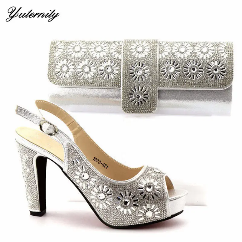 

Nigerian Decorated With Rhinestone Women Wedding Shoes And Bag Set Italian Ladies Sandals Shoes And Bag To Match Set For Party