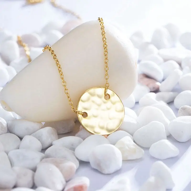 

Silvology 925 Sterling Silver Hammer Imprint Texture Necklace Gold Concave Convex Round Pendant Necklace for Women Fine Jewelry