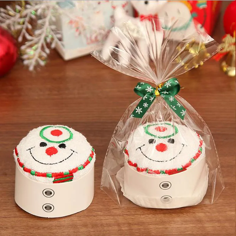 1PC Christmas Towel Celebration Cake Modelling Cotton Towel Santa Snowman Square Towel Creative Christmas Party Gifts
