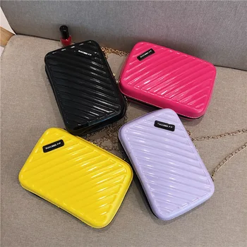 

2019 New Suitcase Shape Totes Fashion Luxury Hand Bags for Women Mini Luggage Bag Women Famous Brand Clutch Bag Mini Bag Box