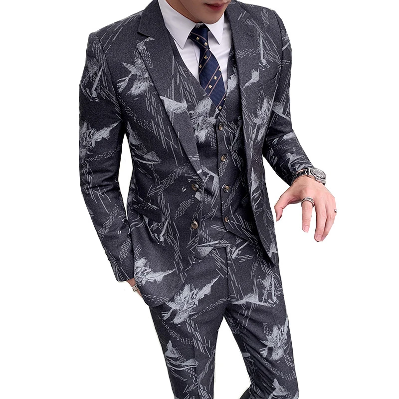 costumes trois pièces