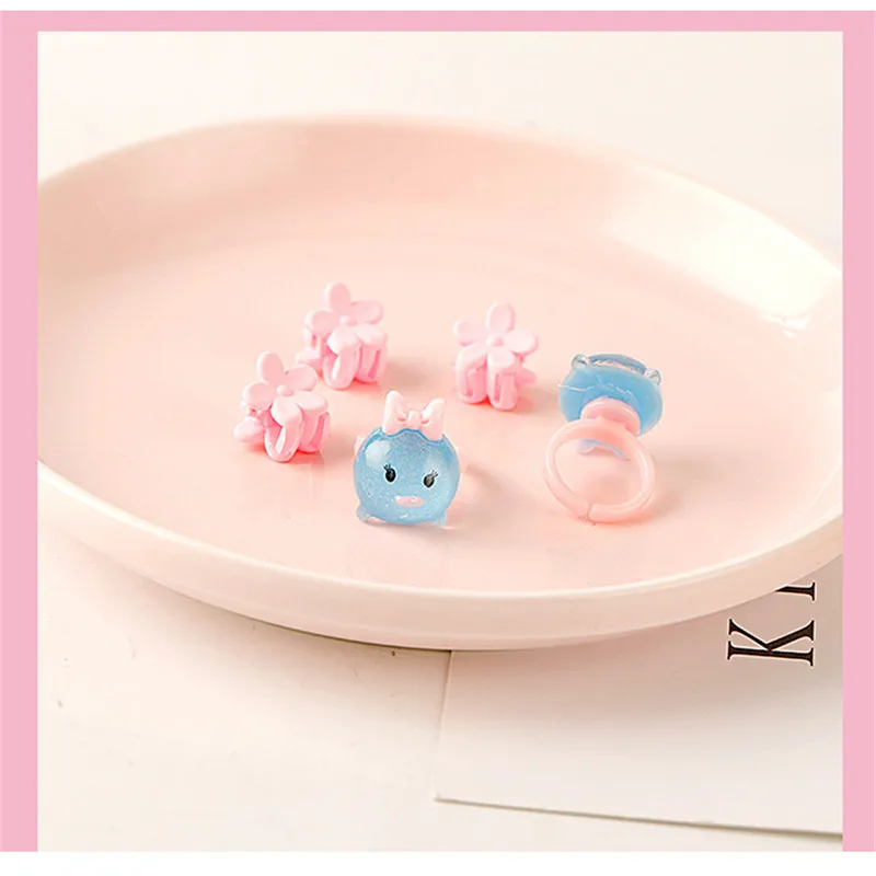 

2020 New Baby Hair Accessories Set Child Hair Accessories 28 Piece Gift Box Set