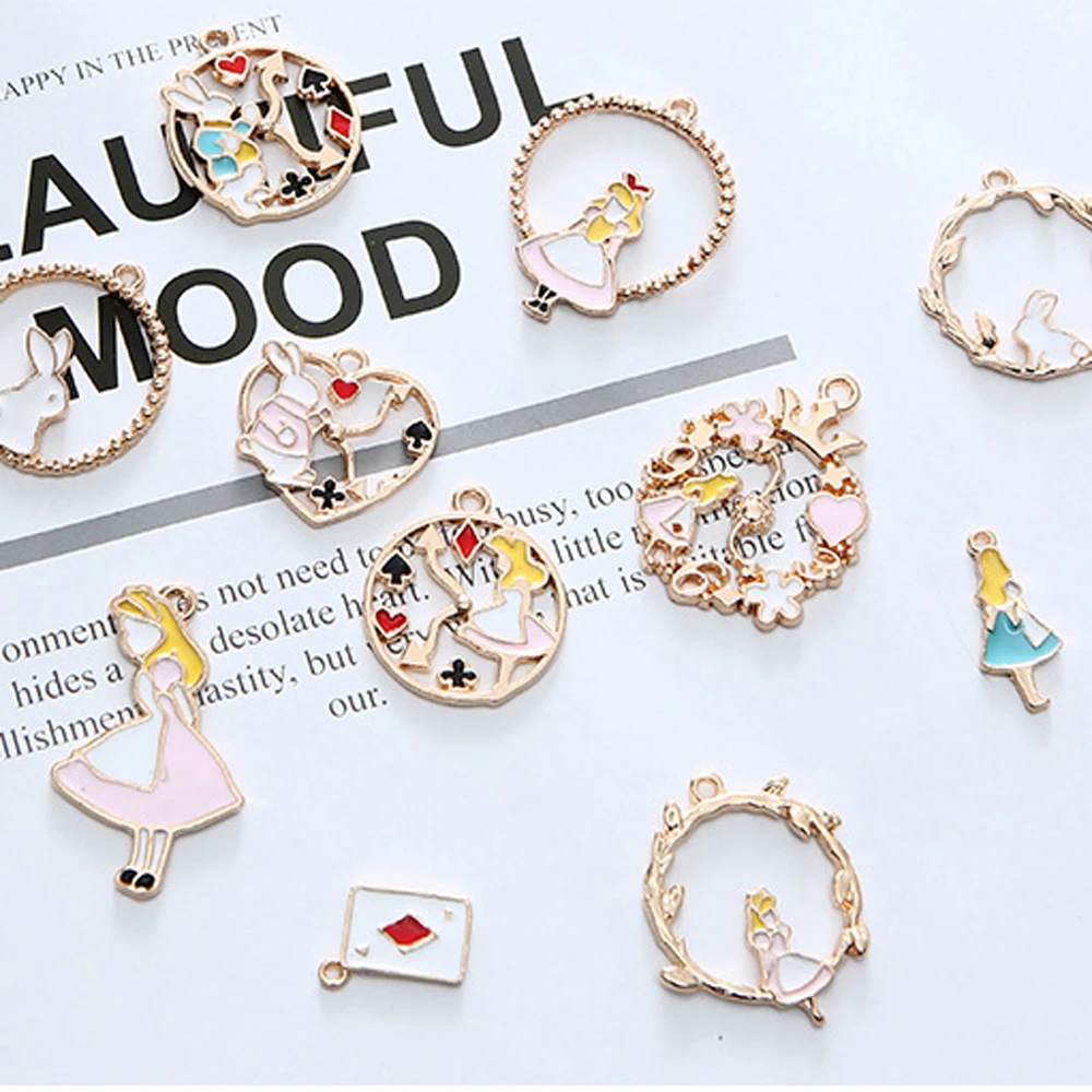 23cm Metal Pagination Mark Peach Creative Bookmarks Heart Pendant Cartoon Character Book Clip Cute Pendants Bookmarks 1PC metal bookmark bookmarks stationery supplies
