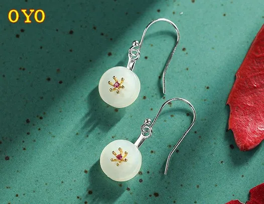 11831495749_1902280686_conew1