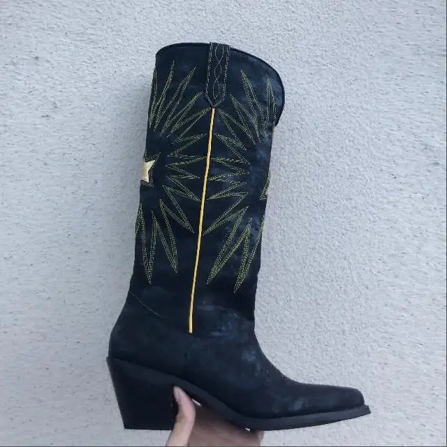 Сапоги до колена; женские сапоги; Botines Mujer Botas Mujer Ботинки с вышивкой Для женщин кожаный бурдюк, женская обувь на среднем каблуке сапоги для женщин De Mujer; большие размеры