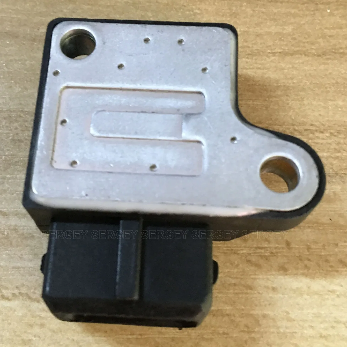 Модуль зажигания Мощность транзистор для MITSUBISHI 6G72 J121 MD618268 33370-64131 96056317 96067829