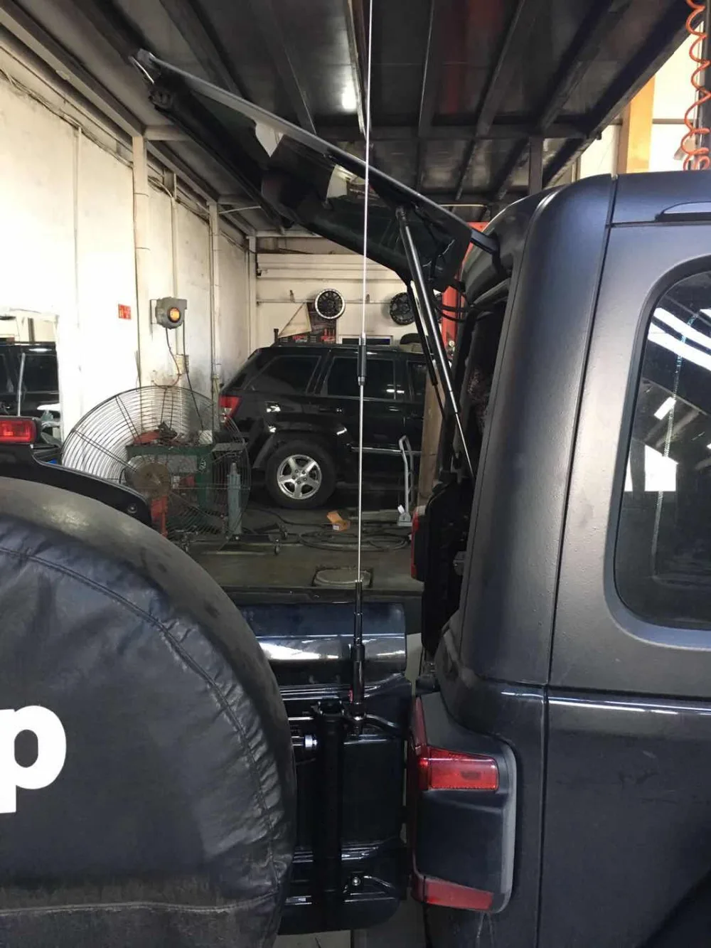 Кронштейн флагштока из алюминиевого сплава для Jeep JL JK wrangler JL1122, 1 комплект