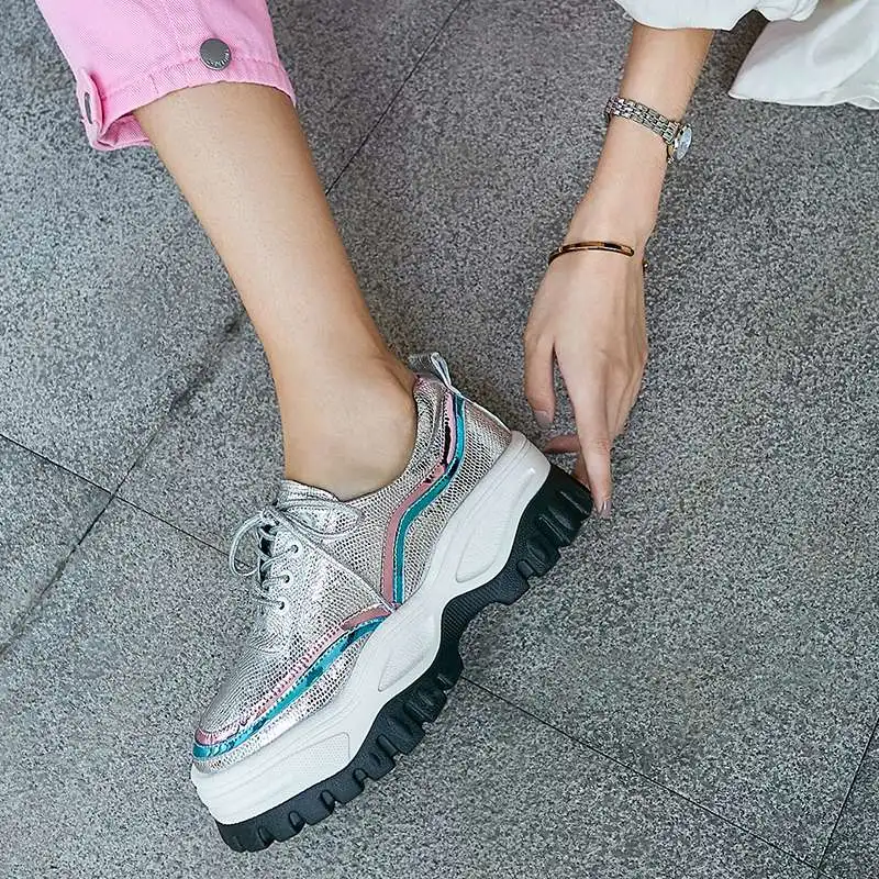 sheep leather platform rivets lace up sneakers round toe hiking thick bottom non-slip leisure vulcanized shoes L21