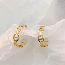 

Pig Nose Shape Hoop Earrings Gold CC Metal Earrings Metal Big Ring Hoop Easy To Match Fashion Jewelry Colorfast Punk Design