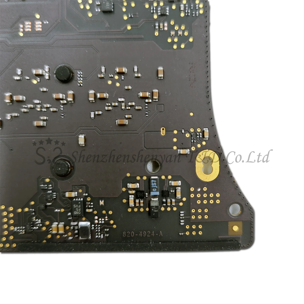 Retina 13 