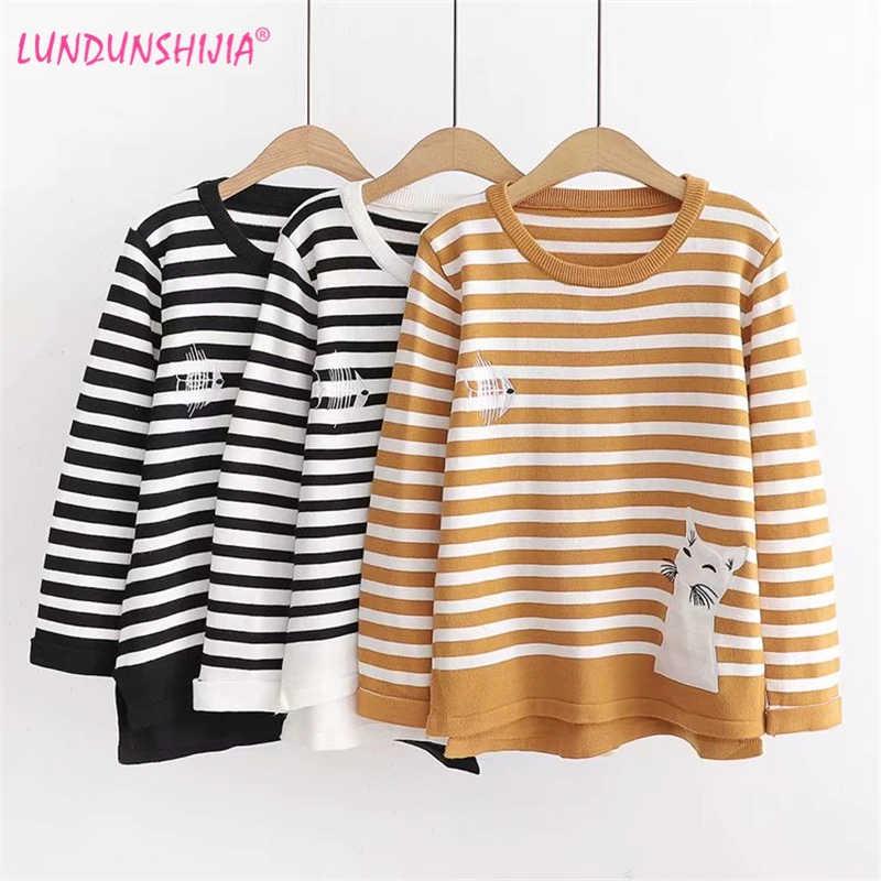 

LUNDUNSHIJIA Women O-neck Cute Cat Fish Embroidery Sweaters 2019 Autumn Long Sleeve Slim Stripe Streetwear Knitted Pullovers Top