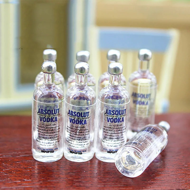 4X1/6Skala Miniatur Puppenhaus Weinflasche Wodka Getränke Modell Puppe 4H 