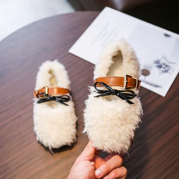 

MXHY2019 autumn and winter children's fur shoes girls bow warm cotton shoes soft bottom low plus velvet lazy peas shoes boots