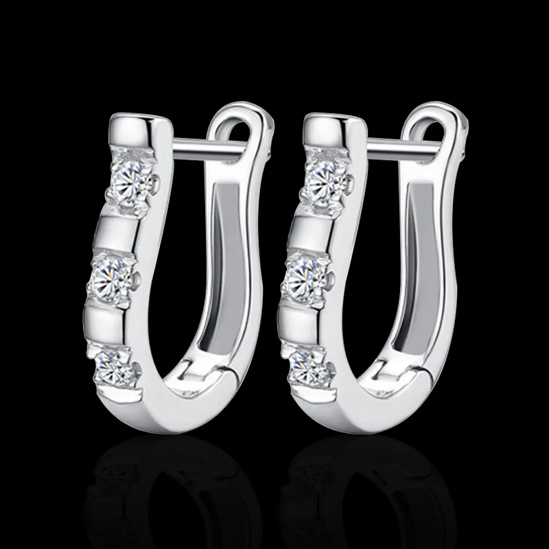 Роскошные серьги гвоздики серебряного цвета с австрийскими кристаллами