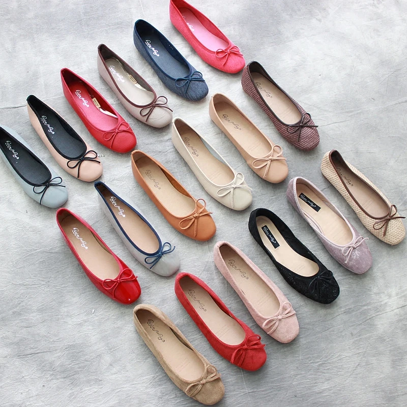 

2019 Autumn Black Soft Leather Shoes Women Larger Sizes 40 Ballet Flats Pointed Toe Shallow Mouth Slip-on Ladies Loafer Shoes