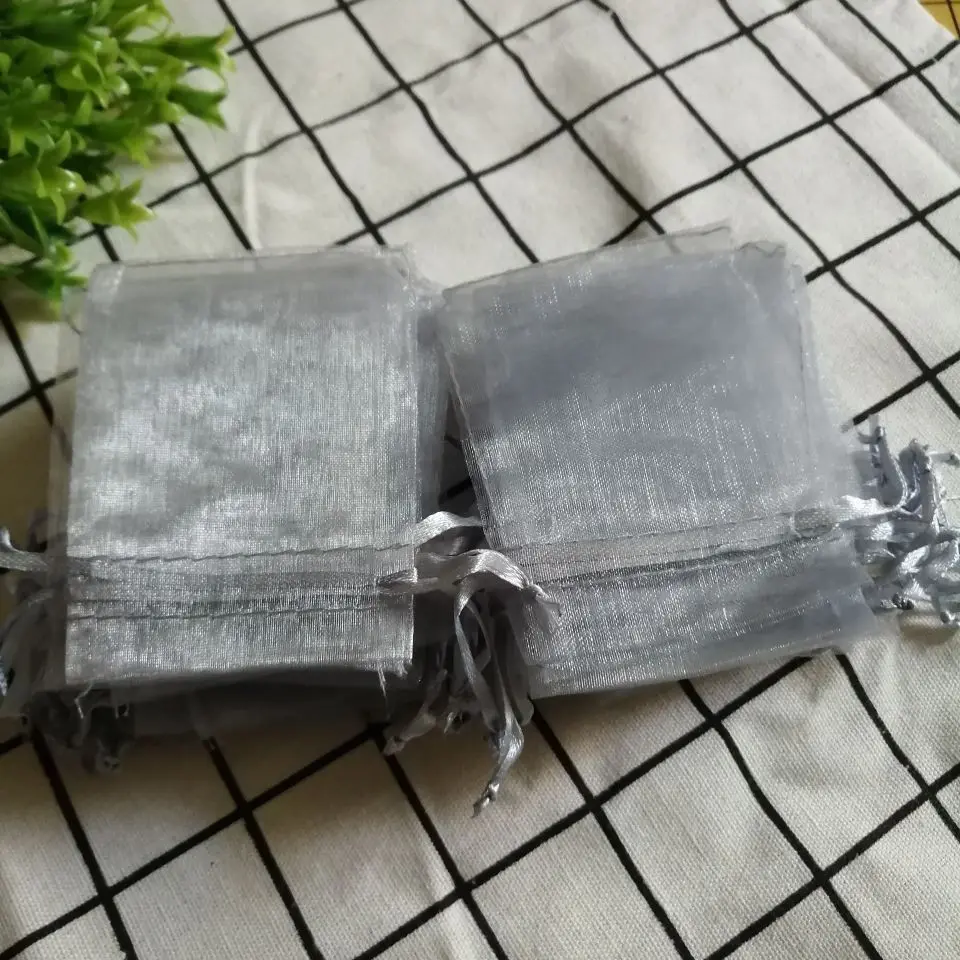 Хит 100 шт./лот, серые сумки из органзы, 7x9 9x12, 10x15, 13x18, 15x20 см, упаковка для свадебного подарка, сумки на шнурке и сумки для ювелирных изделий