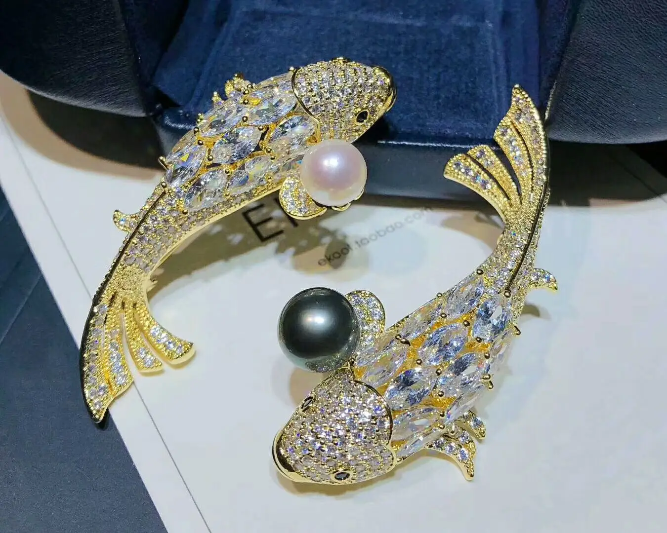 KingDeng Natural Pearl Brooch Korean Personalized Zircon Enamel Pin Women Jewelry Gold Fish Lapel Pin Gifts for Men Cute Copper