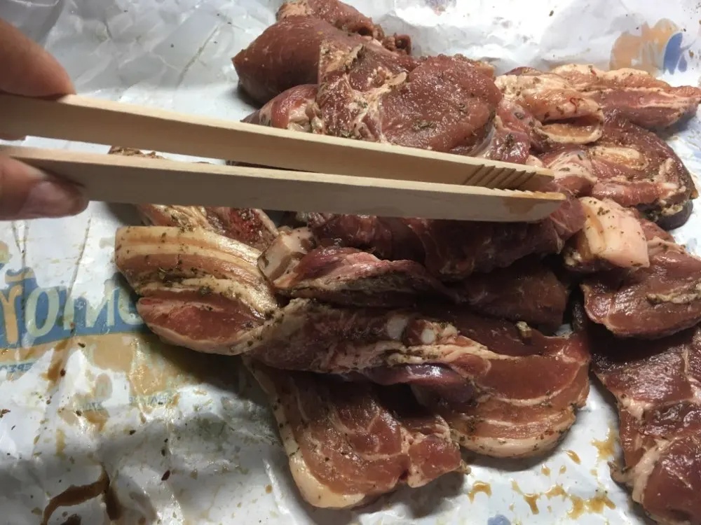 2pcs/lot Bamboo Food Tongs Kitchen Utensils Buffet Cooking Tools Anti Heat Bread Clip Pastry Clamp Barbecue Kitchen Tongs - Image 4