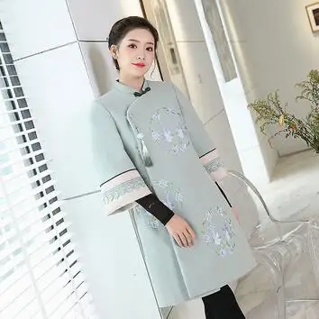 Fragrant Taste Cheongsam Chinese clothing improved Robe Winter Qipao women wool cotton overcoat Asian girls Embroidery Clothing - Цвет: Blue Pattern 2