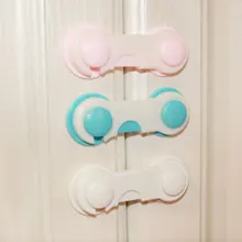 

5Pcs/Lot Baby Safety Doors Drawers Wardrobe Safety Locks Toddler Baby Children Protection Safety Plastic Lock Kids Safe Locks