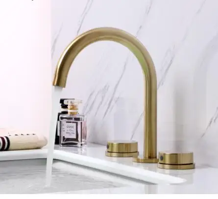 

Vidric Matt Gold Kitchen Sink Mixer 3 Hole Deck Mounted Faucet And Bathroom Brass Dubole Knob Handle Three Hole Faucet 360 Swive