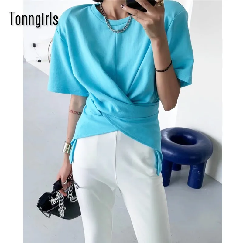 

Tonngirls Designed Women's T-shirt Korean Style 2021 Summer Tops Streetwear Split T Shirt Women Clothes Tee Shirt Femme