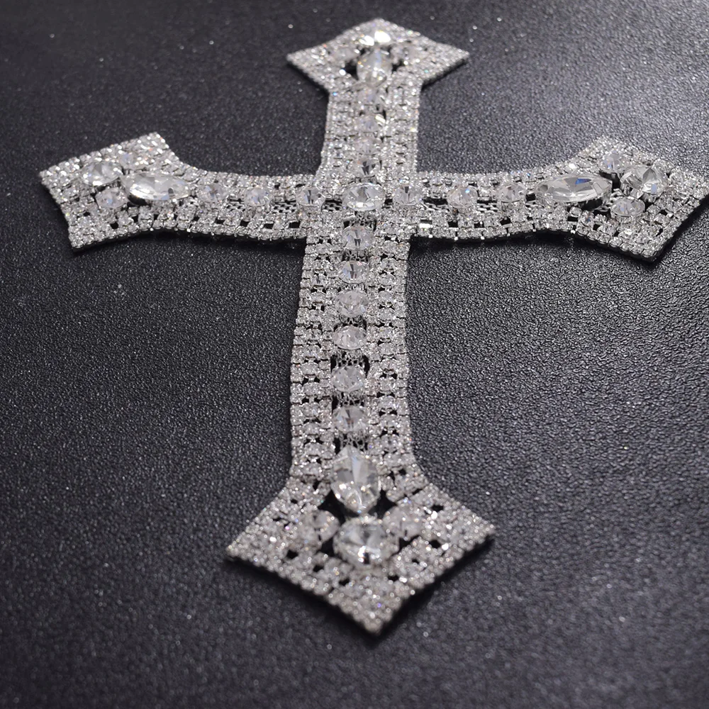 1 шт., серебряная швейная Аппликация в форме Креста с кристаллами