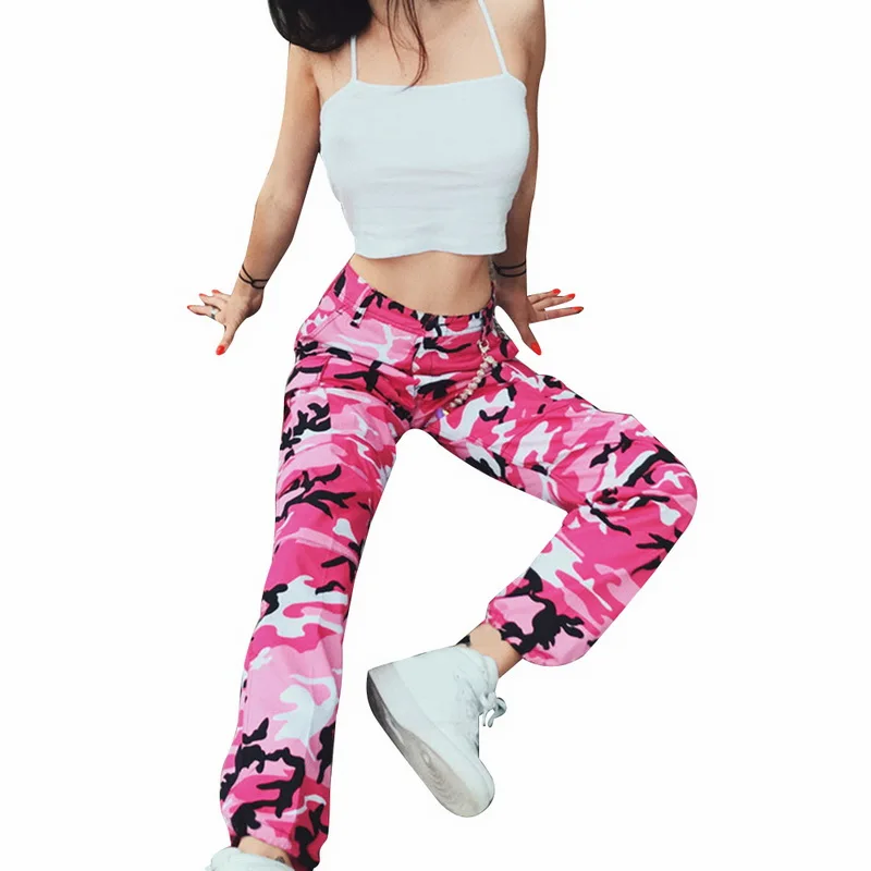 pink camo pants outfit