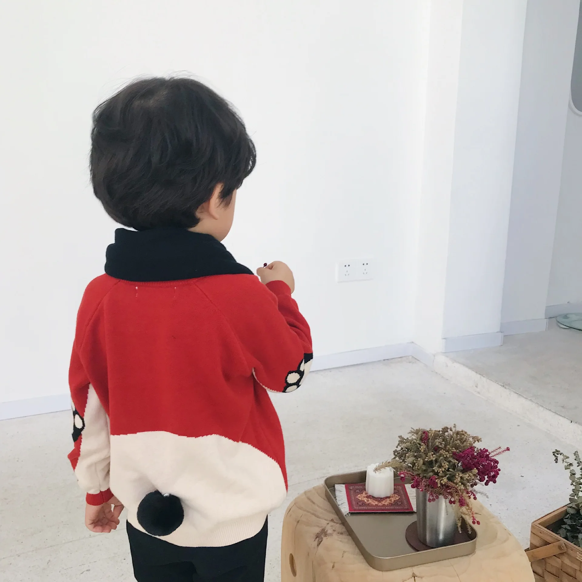 Tonytaobaby/Новинка; вязаные свитера с рисунком животных для мальчиков и девочек с шарфом; сезон осень-зима; свитер для маленьких девочек; детские свитера
