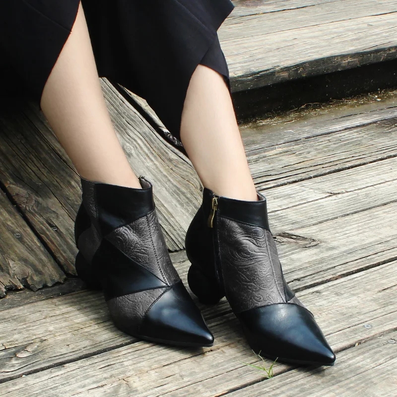Xiangban/модные женские кожаные ботинки на высоком каблуке; черные женские ботильоны ручной работы; Ботинки martin в стиле ретро; сезон осень-зима; коллекция года