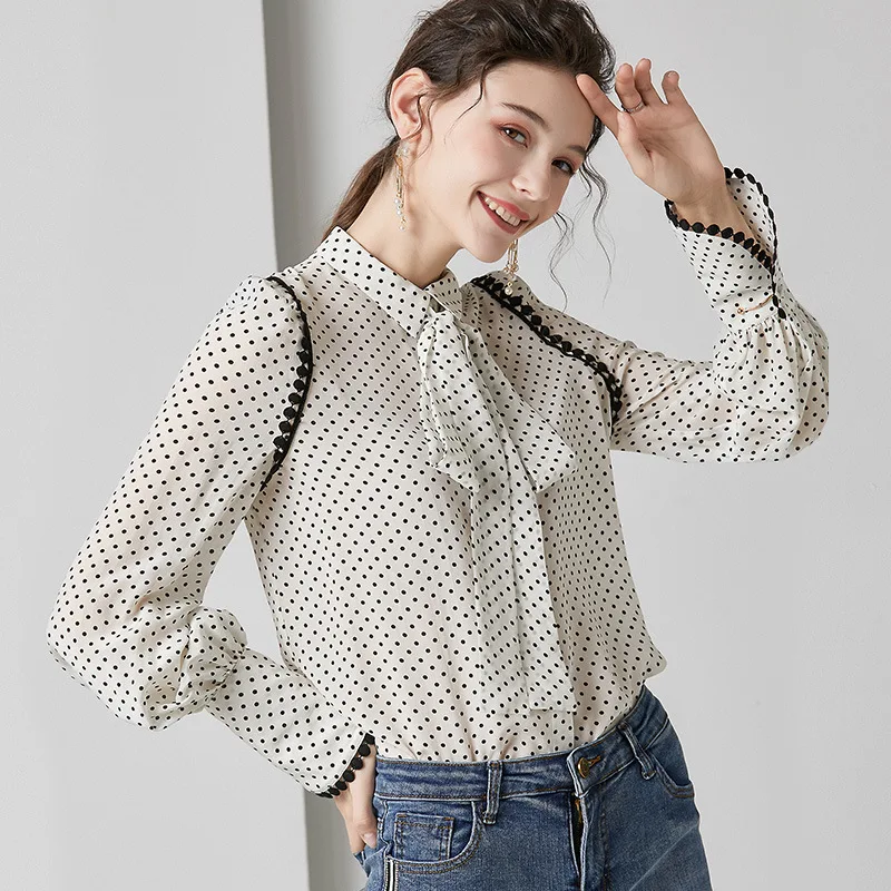

2020 Elegant Vintage Women Spring Lantern Sleeved Shirts Bow Collar Dot Polk Printing Luxury Blouses and Tops