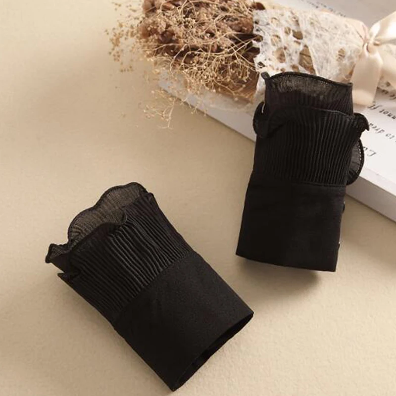 black Decorated Cuff Fake Sleeves Autumn Winter Wild Sweater Decorative Sleeves Flounces Wrist Sleeves Lace Pleated Wrist - Цвет: black