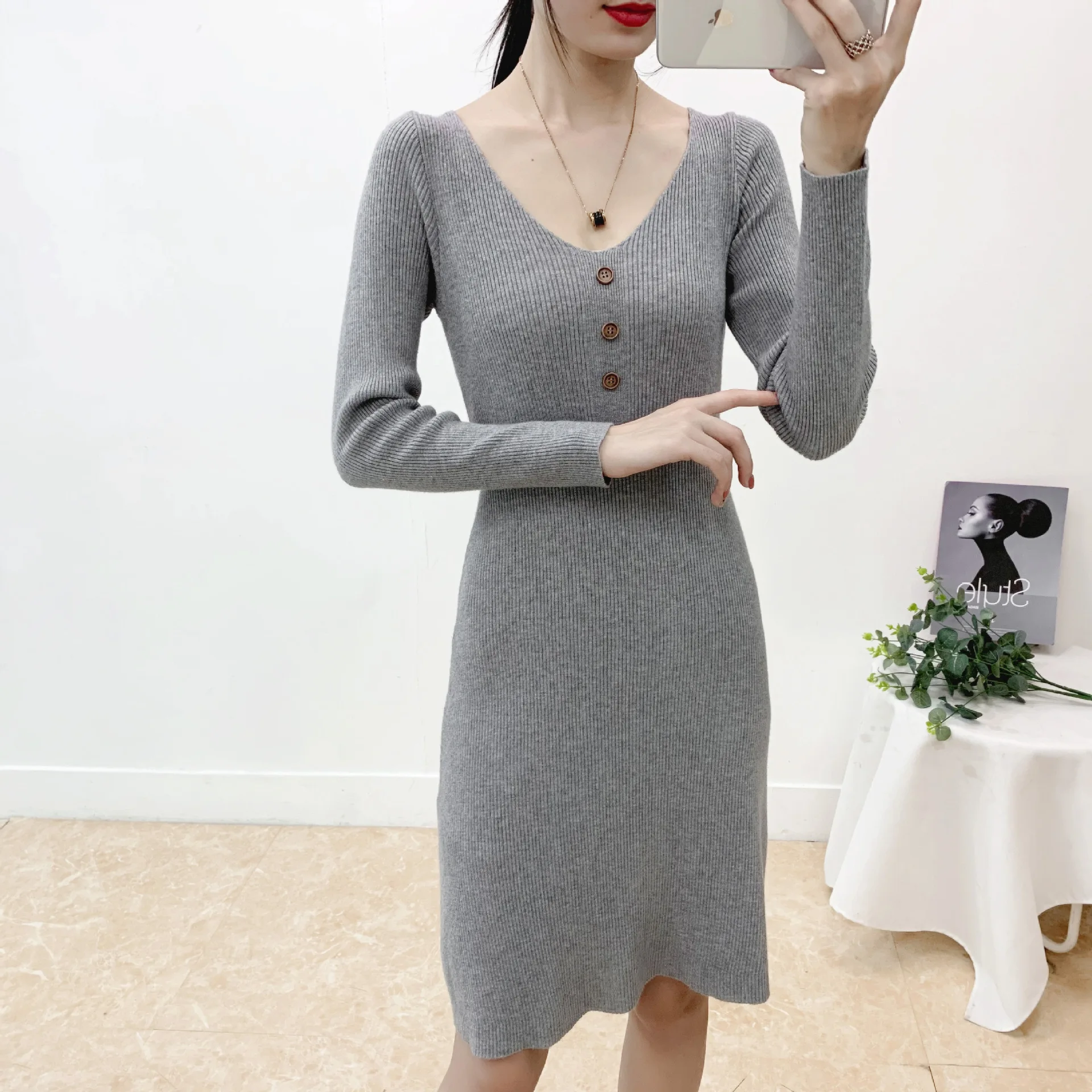 

Long-sleeved Dress Autumn And Winter New Style Women's V-neck Slim Fit Waist Hugging Explicit Thin Mid-length Knitted Base Skirt