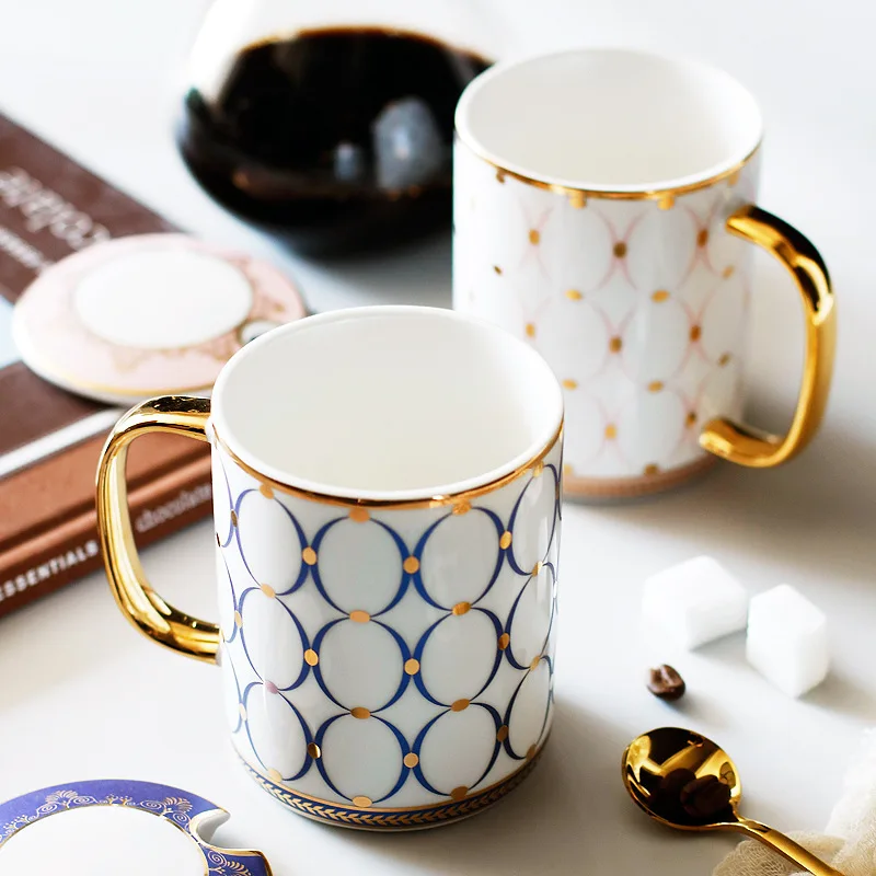 Светильник, роскошная керамическая кружка, европейский стиль, керамическая чашка, большая емкость, стекло для воды, Золотая керамическая пара, чашка для кофе, молока, чашка