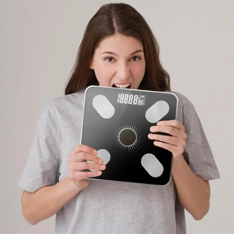 Solar Charging Electronic Smart Voice LCD Bluetooth APP Body Fat Scales
